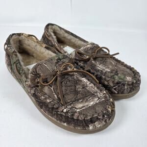 Men’s Camo Moccasin Slippers Faux Fur Lined Lace Up Indoor Outdoor Shoes